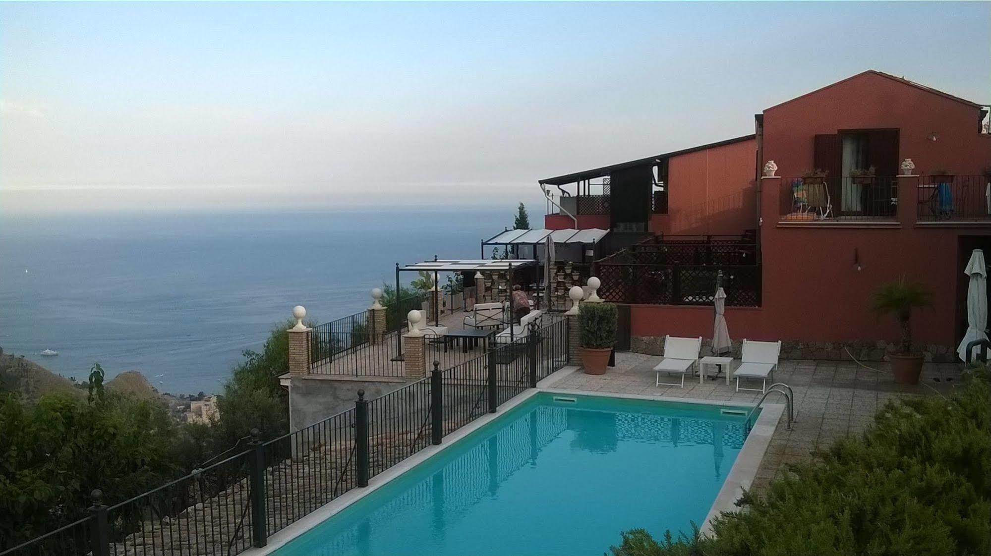 Il Casale Di Caterina Hotel Таормина Екстериор снимка