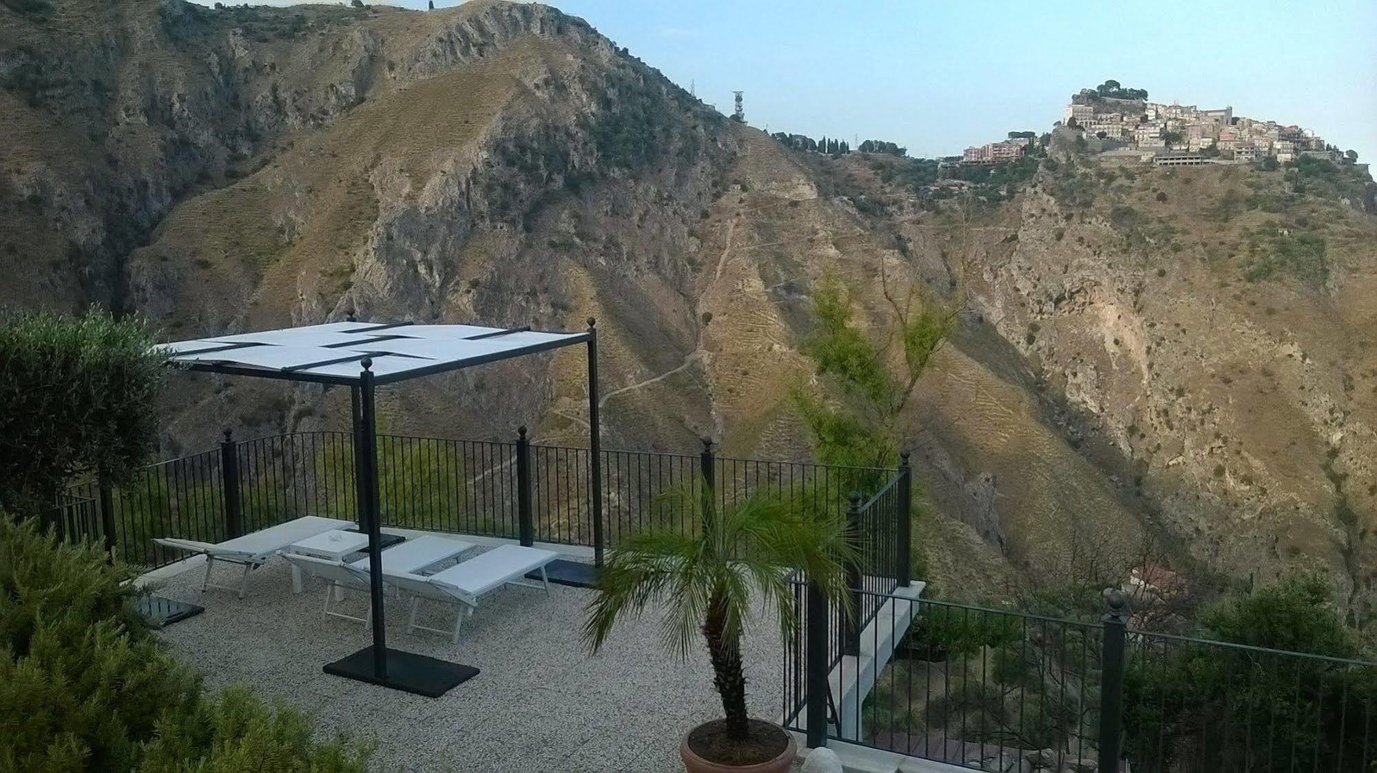 Il Casale Di Caterina Hotel Таормина Екстериор снимка