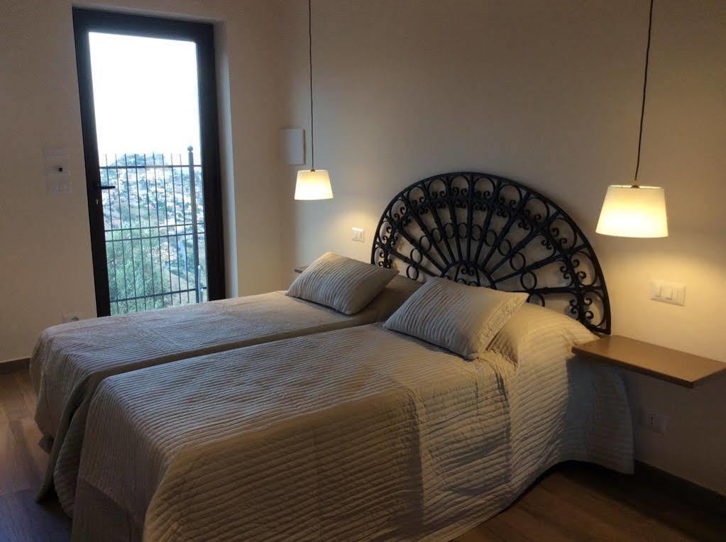 Il Casale Di Caterina Hotel Таормина Екстериор снимка